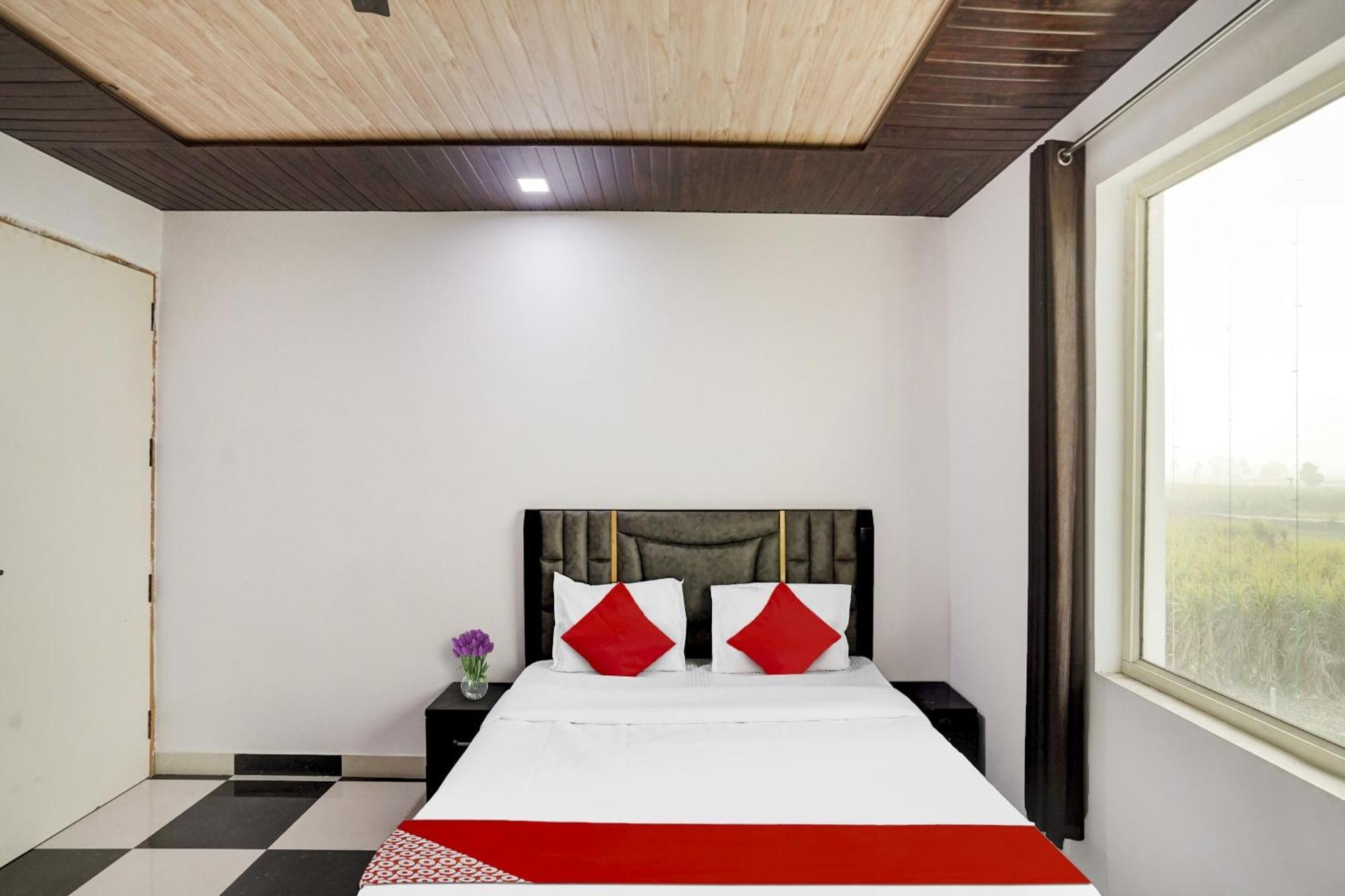 Hotel Collection O Love Garden Ghaziabad Esterno foto