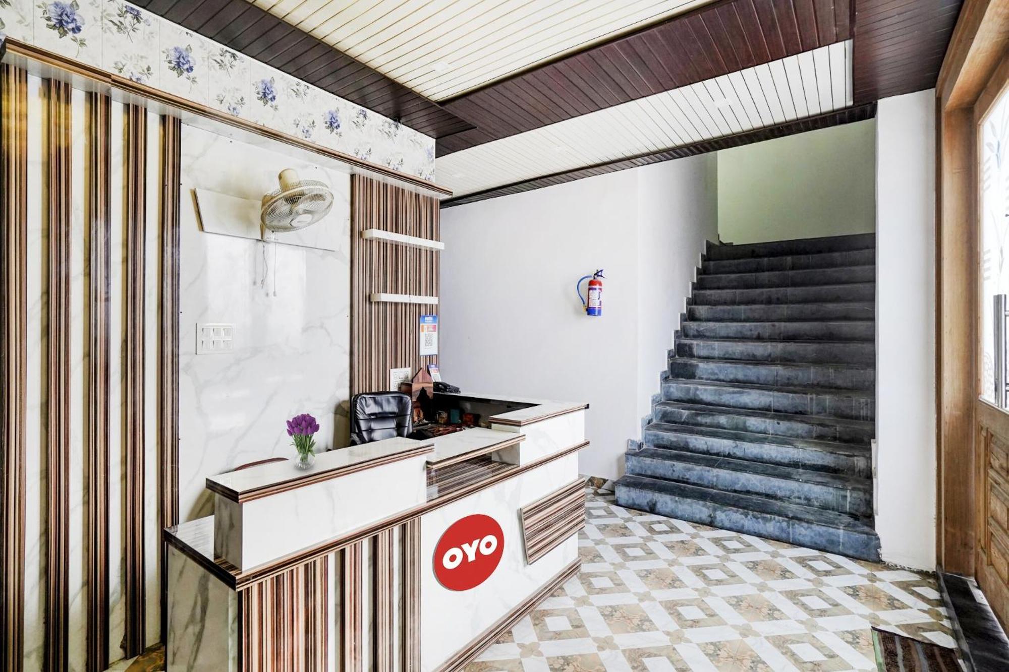 Hotel Collection O Love Garden Ghaziabad Esterno foto